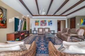 Luxurious Oceanview Condo at Reserva Conchal CT35